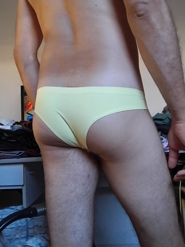 Cueca Biquíni Amarela P - Imagem 2